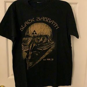 Black Sabbath T-shirt. L